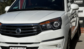 SsangYong Stavic 2.0T AT, 2015 full