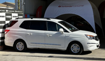 SsangYong Stavic 2.0T AT, 2015 full